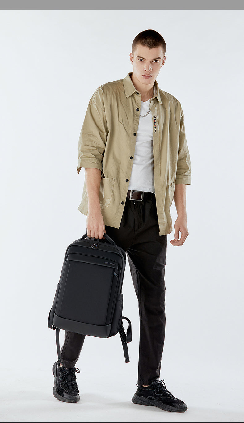 Arctic Hunter B00478