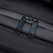 Arctic Hunter B00478