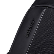 Arctic Hunter B00120c