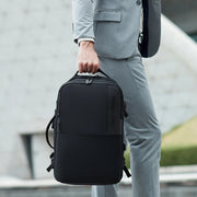 Arctic Hunter B00382