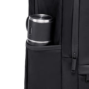 Arctic Hunter B00120c