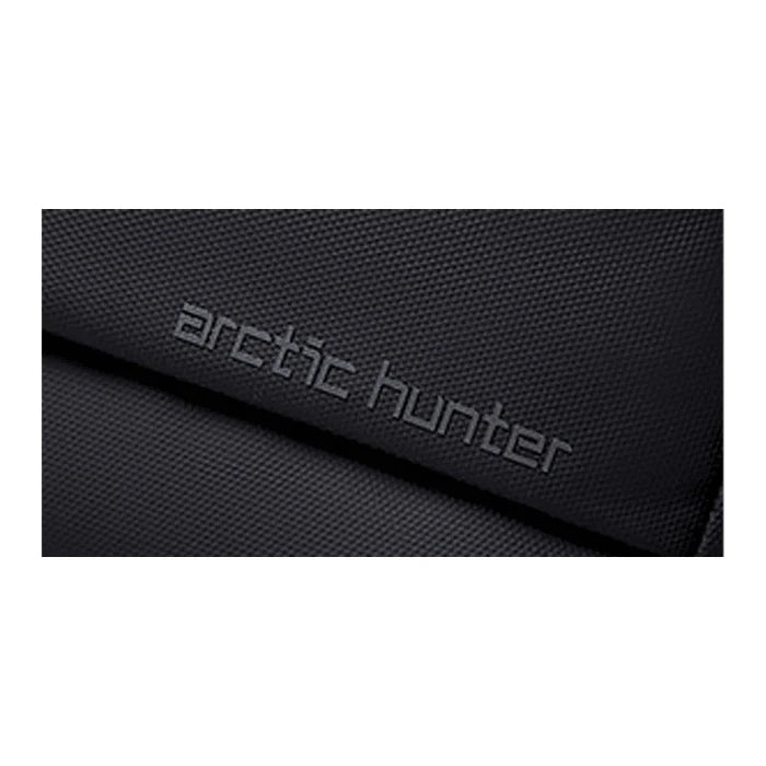 Arctic Hunter YB00029