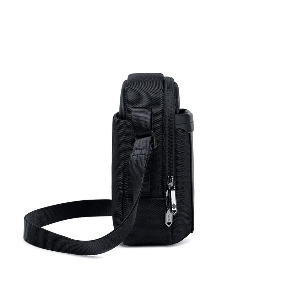 Arctic Hunter K00688