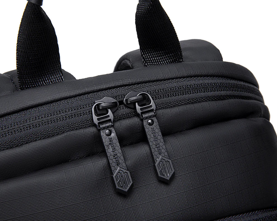 Arctic Hunter B00536