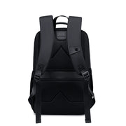 Arctic Hunter B00670