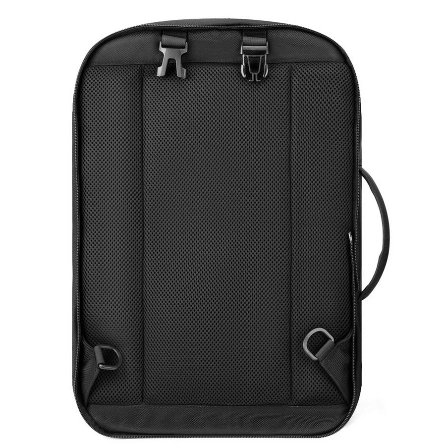 Arctic Hunter B00382