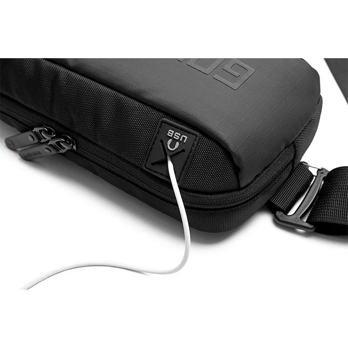 Golden Wolf GXB00131