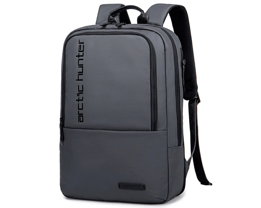 Arctic Hunter B00529