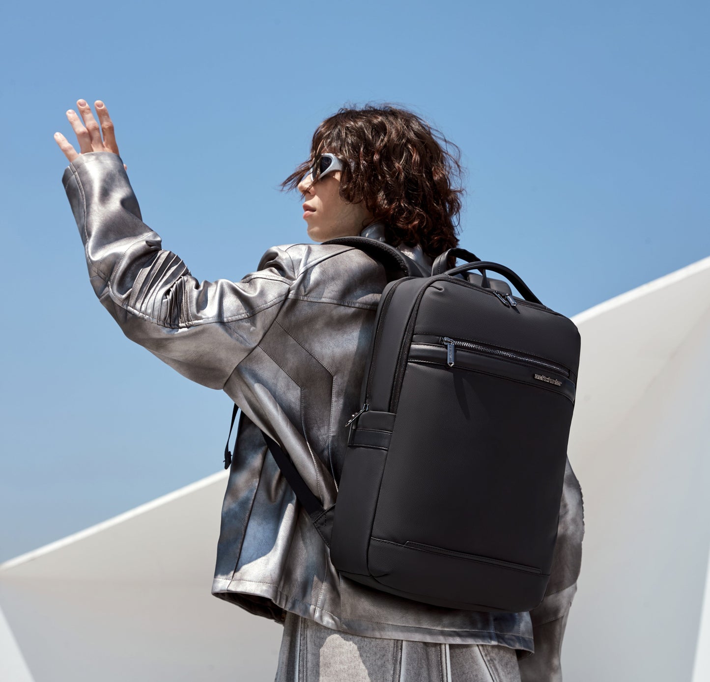 B00872 Black شنطة لاب توب 15.6 انش متعددة الوظائف