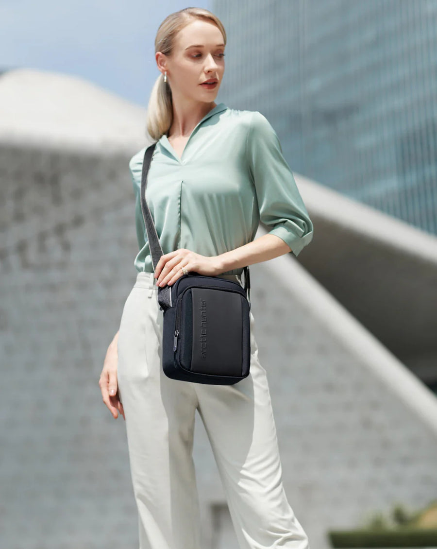 Arctic Hunter K00542