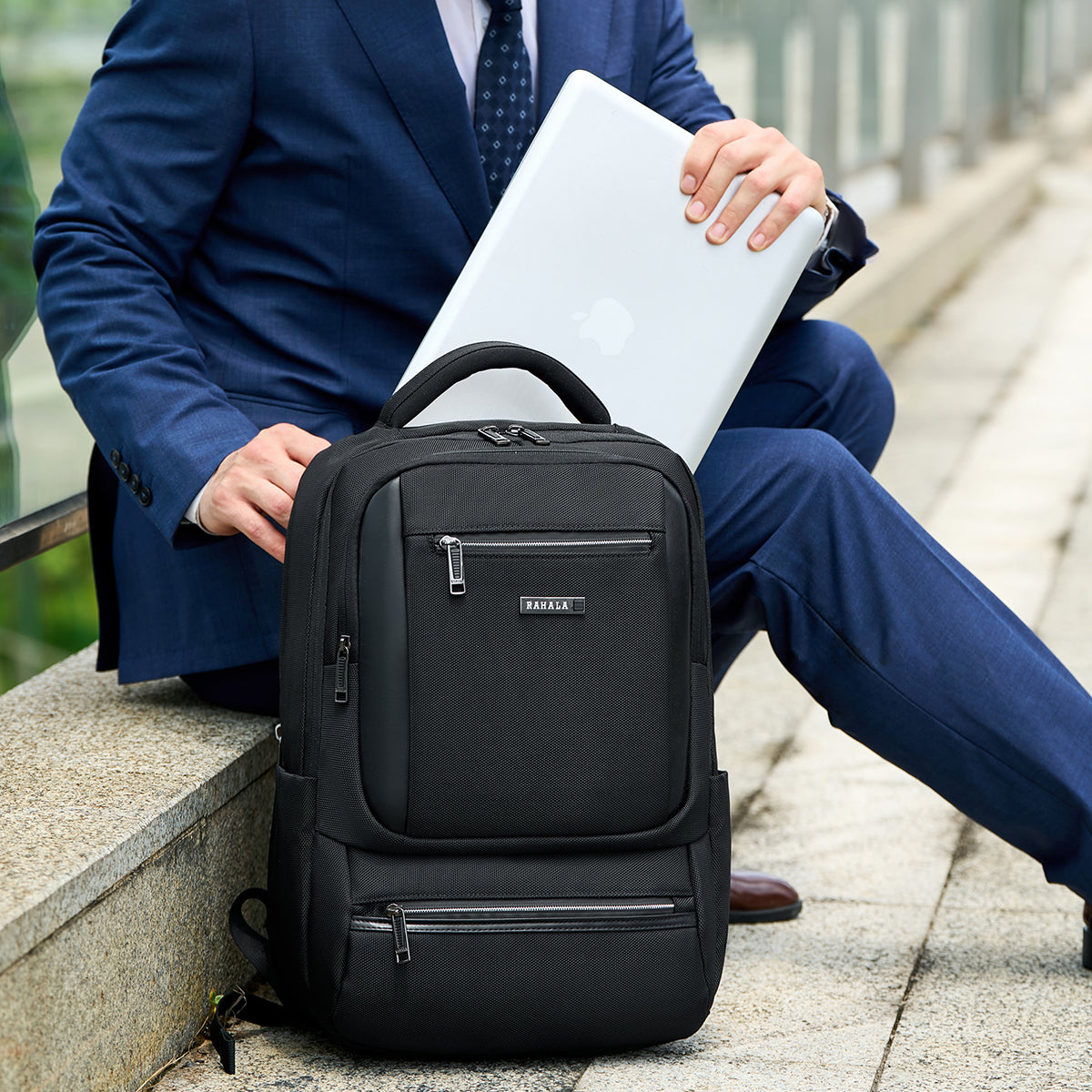 SH 53 Black شنطة لاب توب 15.6-انش متعددة الوظائف