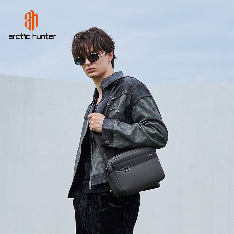 Arctic Hunter K00944