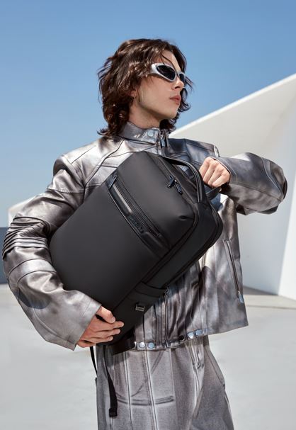 B00872 Beige شنطة لاب توب 15.6 انش متعددة الوظائف