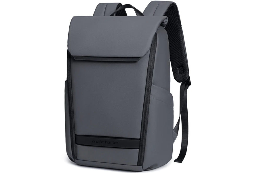 Arctic Hunter B00559