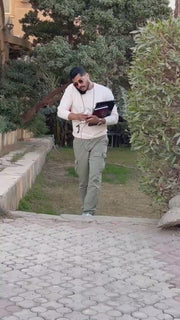 Arctic Hunter B00478